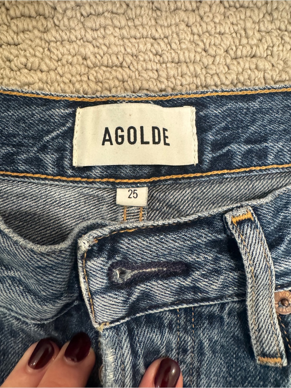 Agolde Riley Crop Jeans - Picture 2 of 10